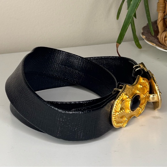 Vintage 1985 Gay Boyer Dover Belt Baroque Gold Buckle Black Lizard Embossed Belt - Picture 2 of 9